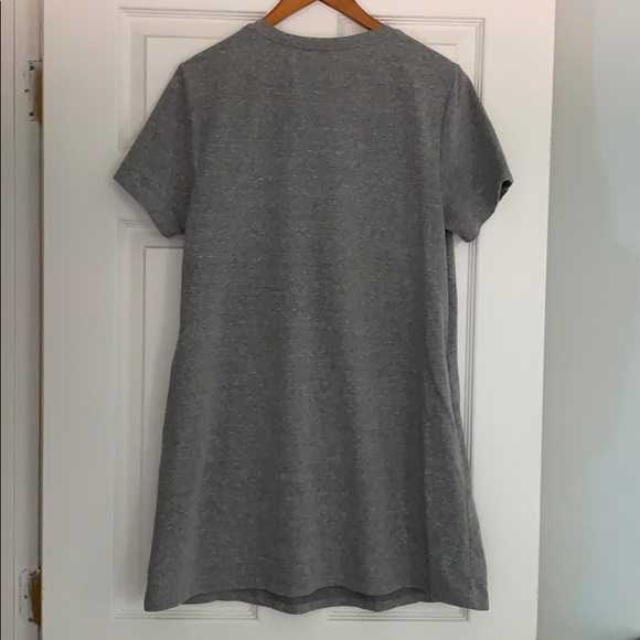 Grey T-shirt Dress w/ Floral Embroidery size Med - Picture 3 of 3